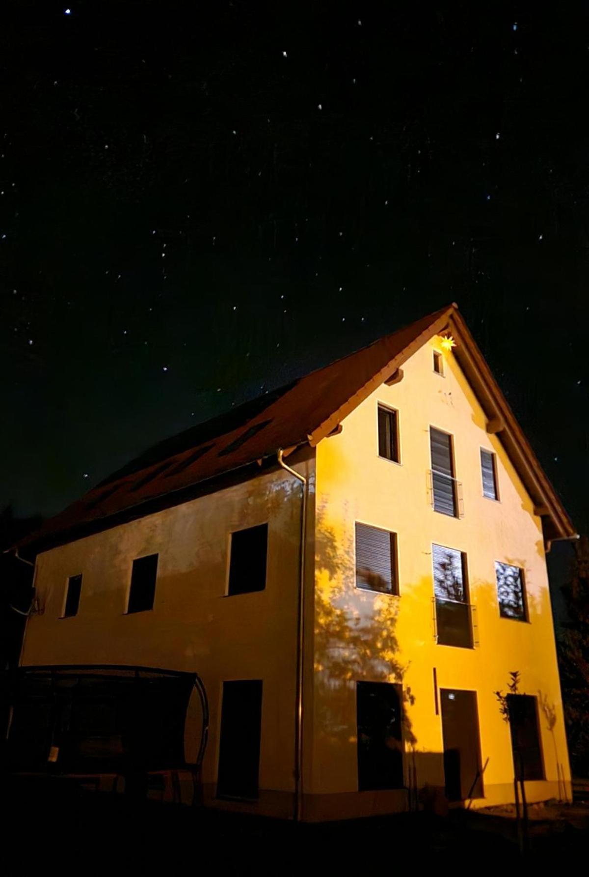 Traumschloesschen Apartment Nossen Exterior photo